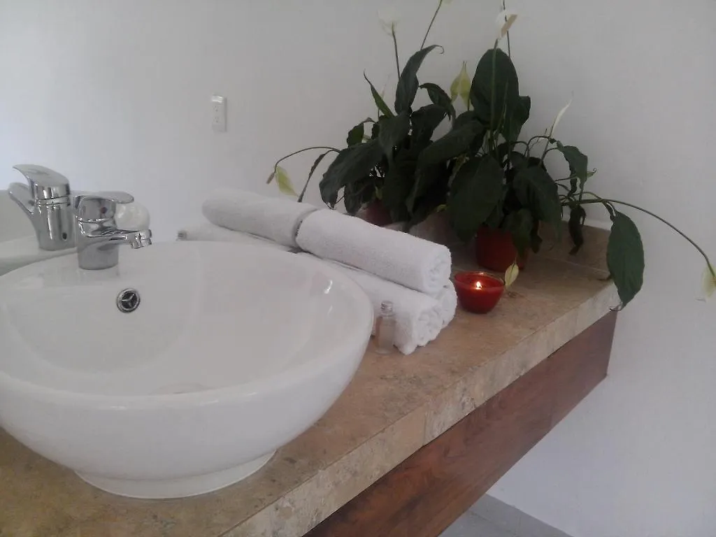 Hotel Tequila Τουλούμ 3*,